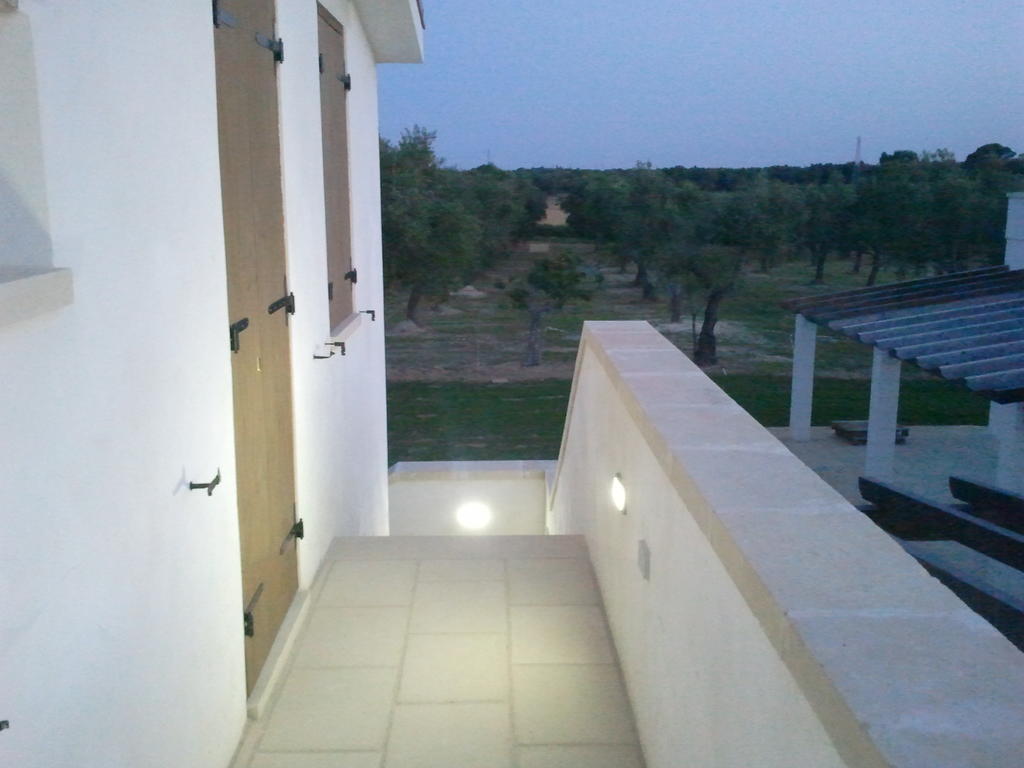 Masseria Vignenove Уджано-ла-Кьеза Экстерьер фото
