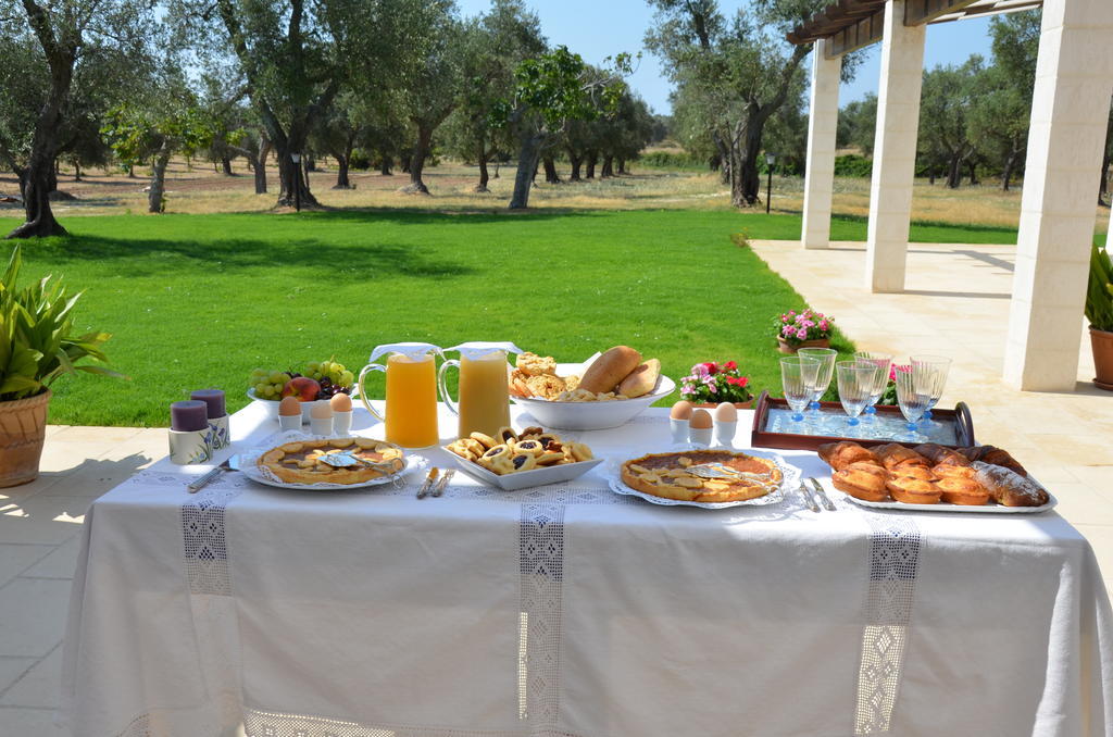 Masseria Vignenove Уджано-ла-Кьеза Экстерьер фото