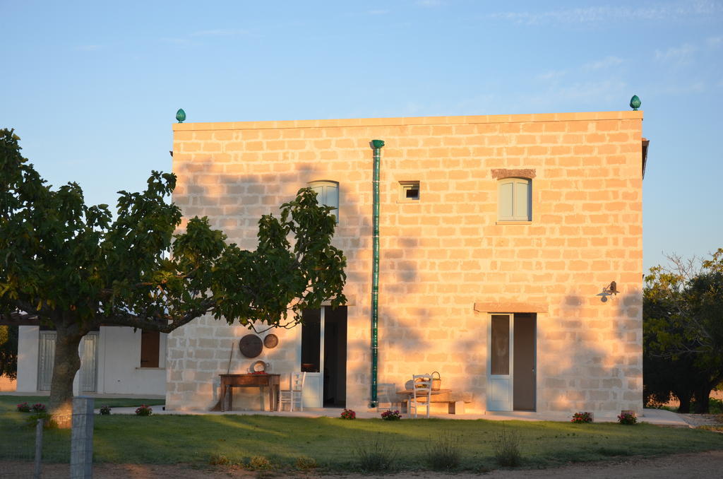 Masseria Vignenove Уджано-ла-Кьеза Экстерьер фото