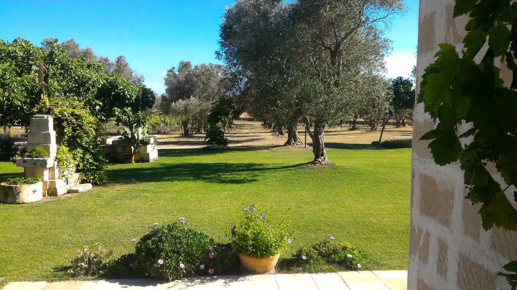 Masseria Vignenove Уджано-ла-Кьеза Экстерьер фото