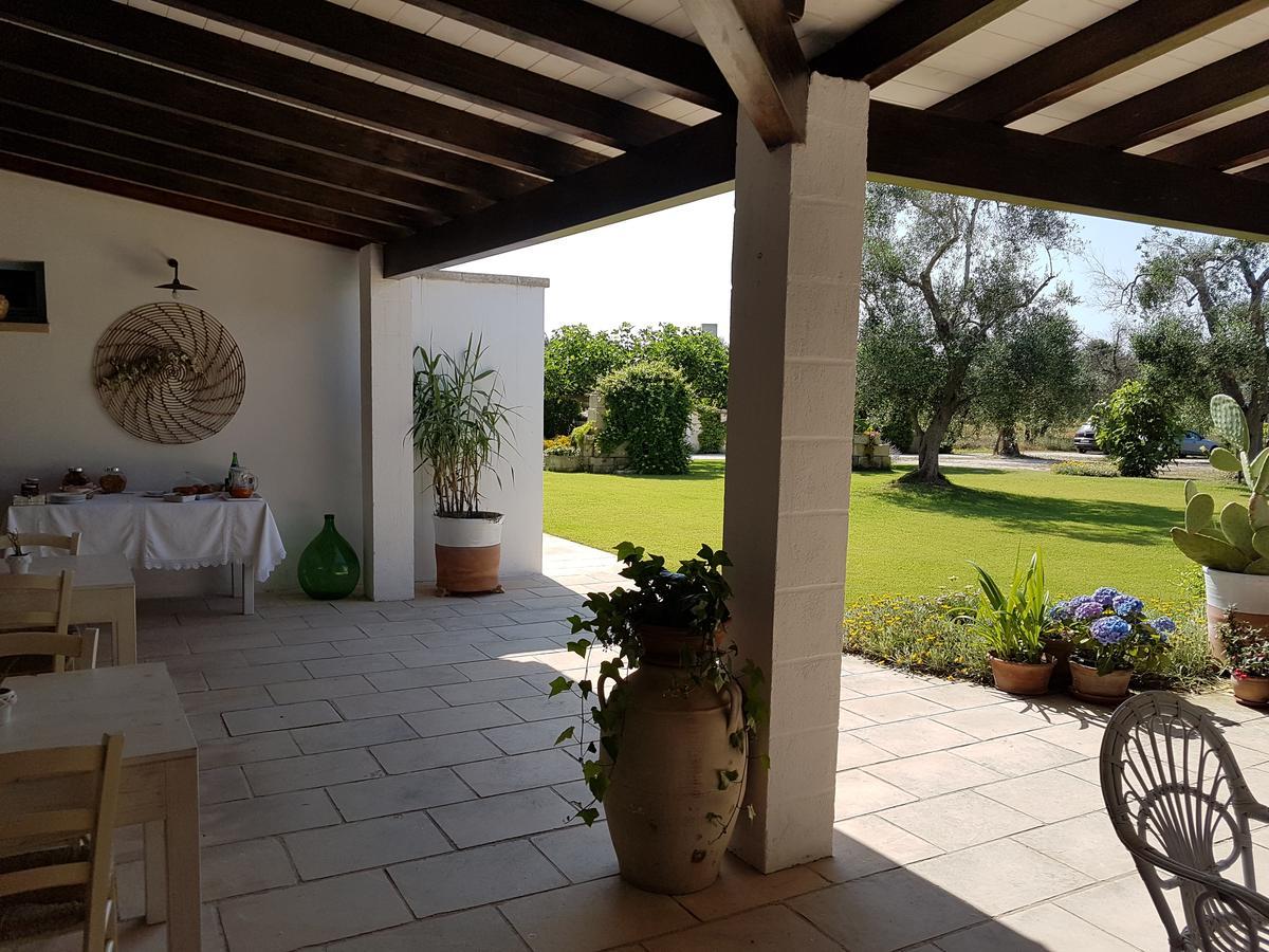 Masseria Vignenove Уджано-ла-Кьеза Экстерьер фото